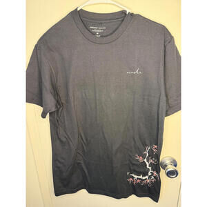 Black flowers Orochi Tshirt